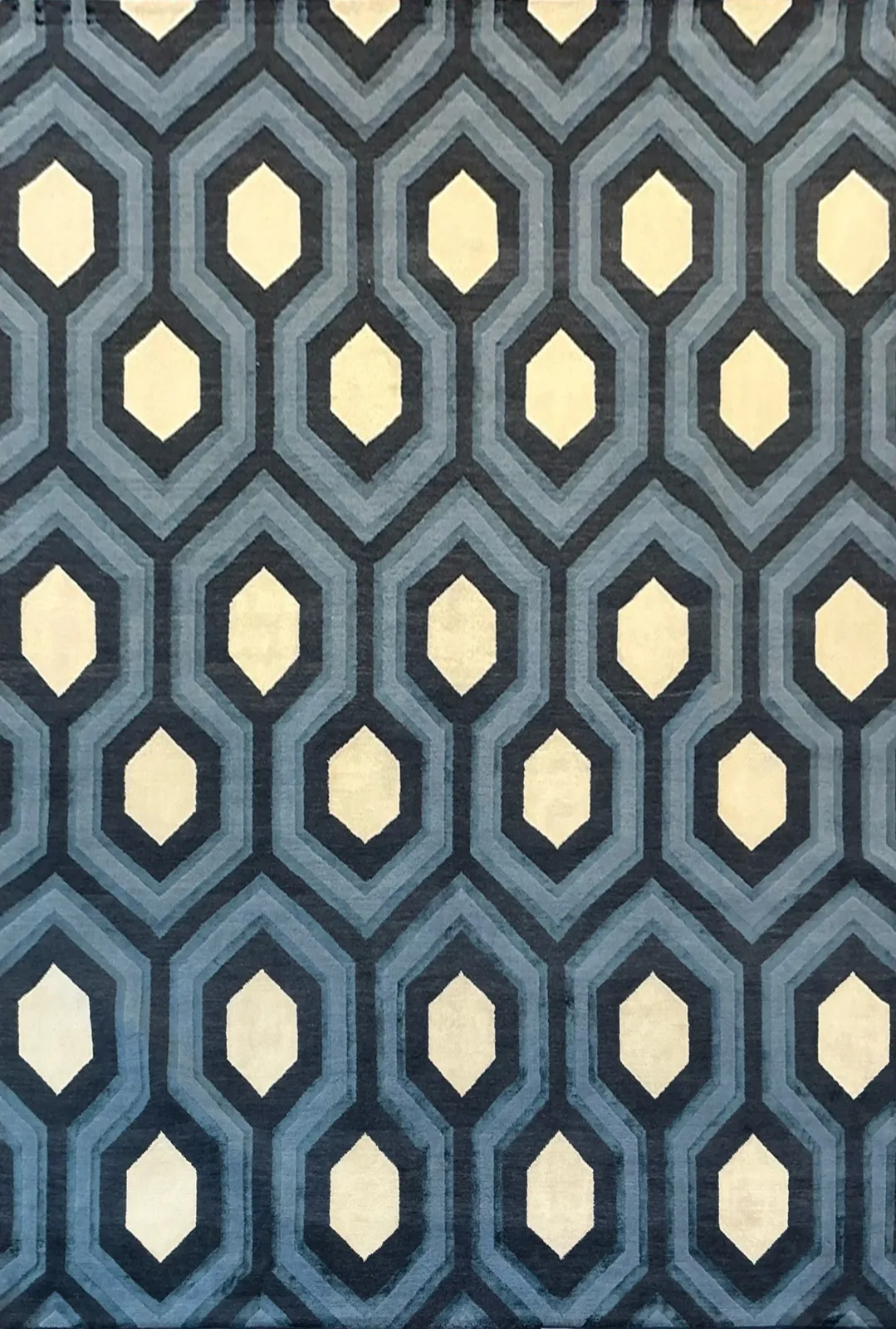 Main rug