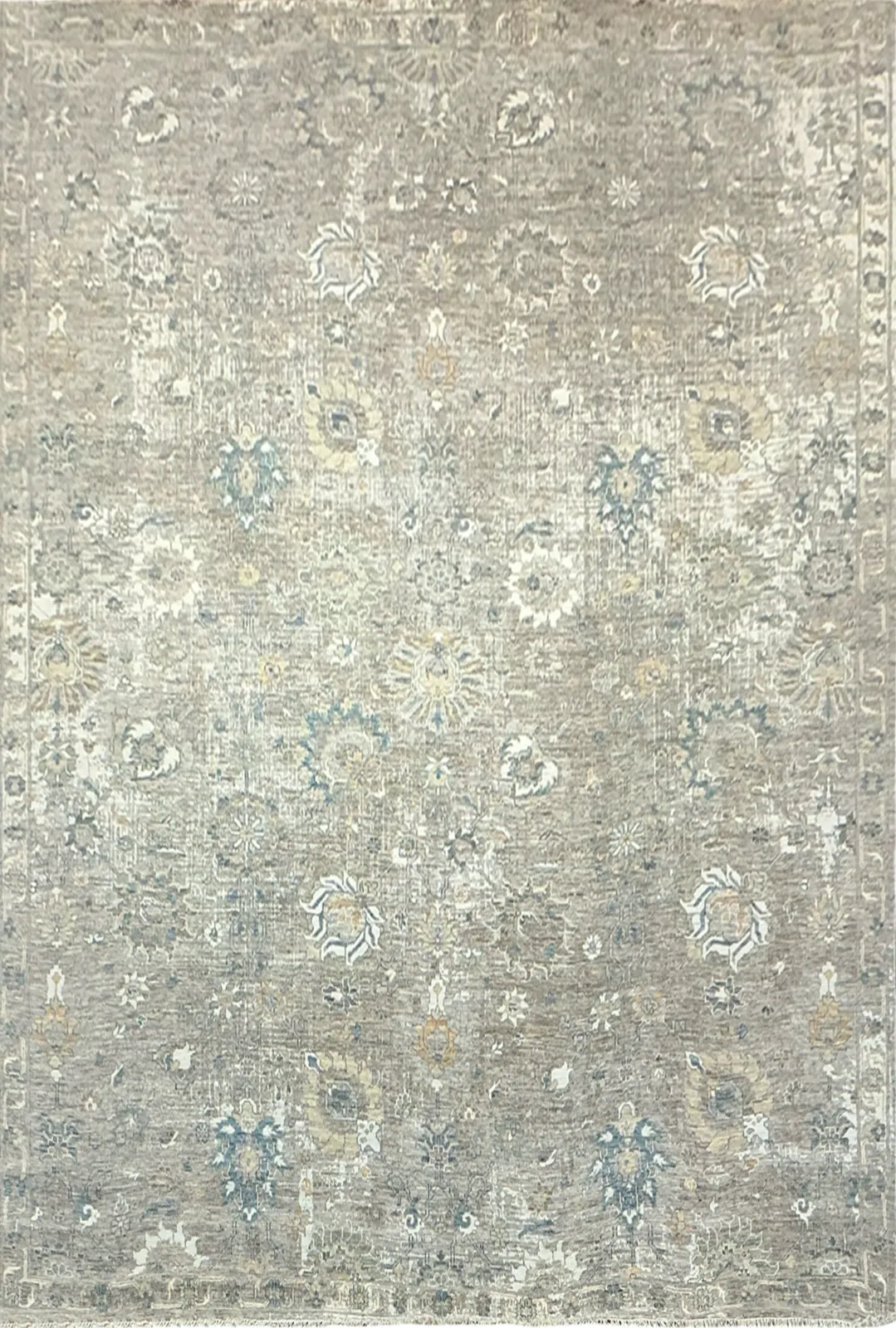 Main rug