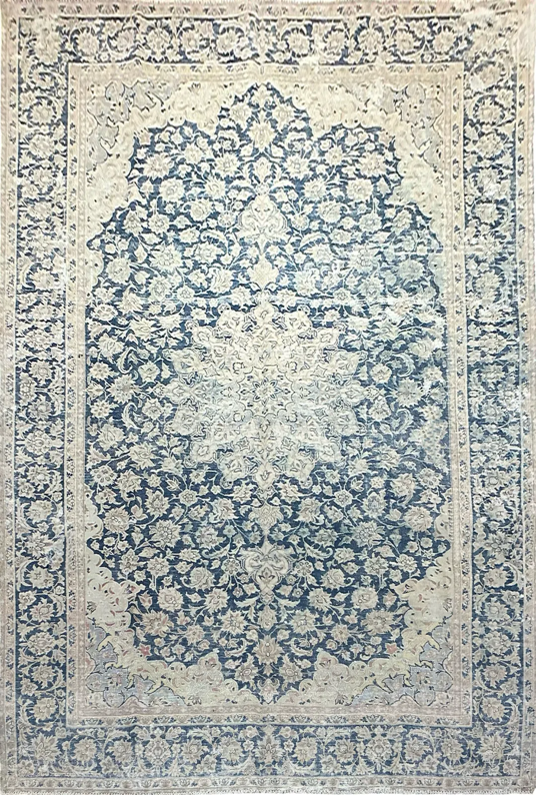 Main rug