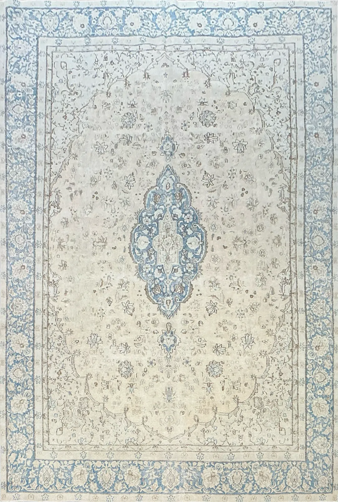 Main rug