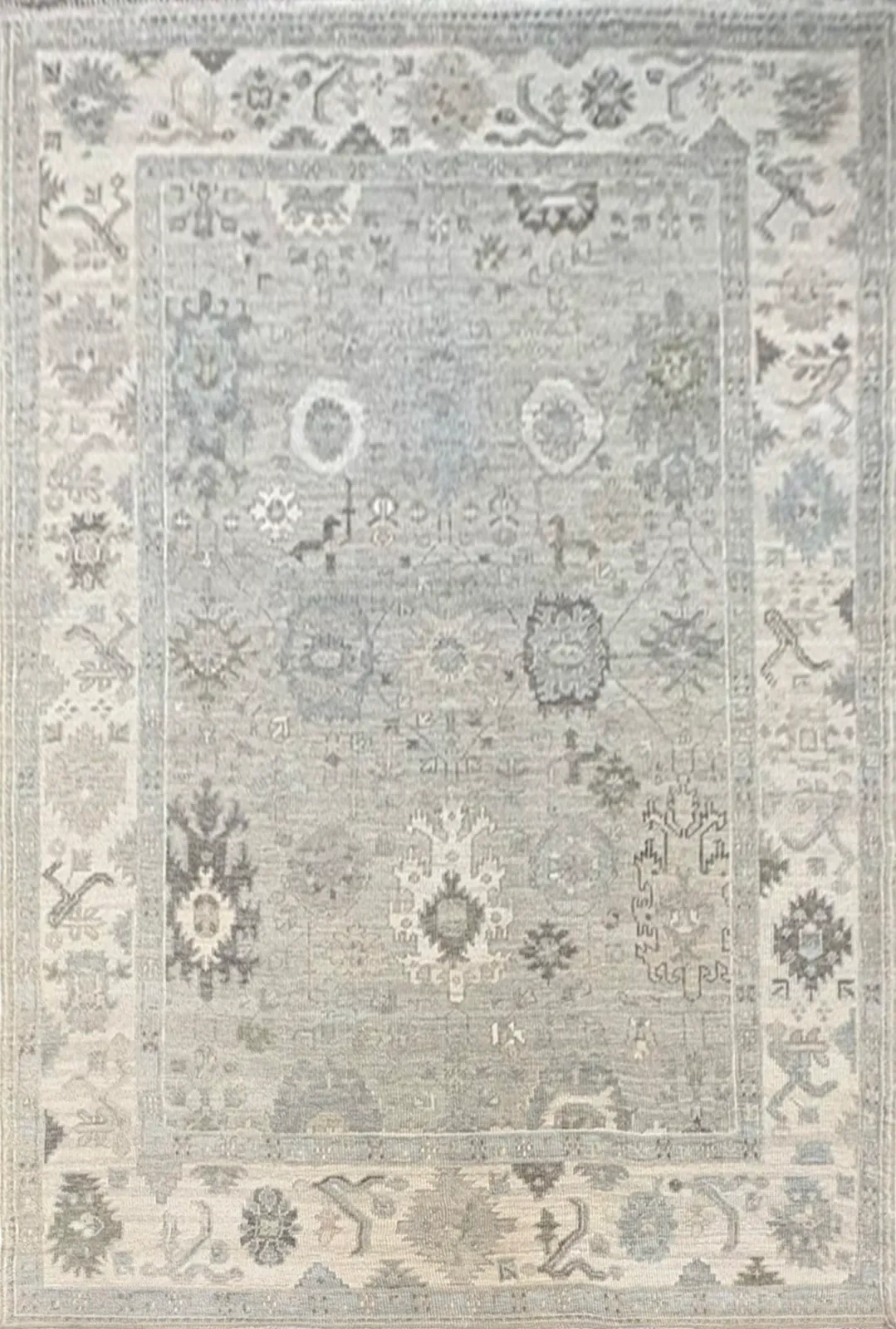 Main rug