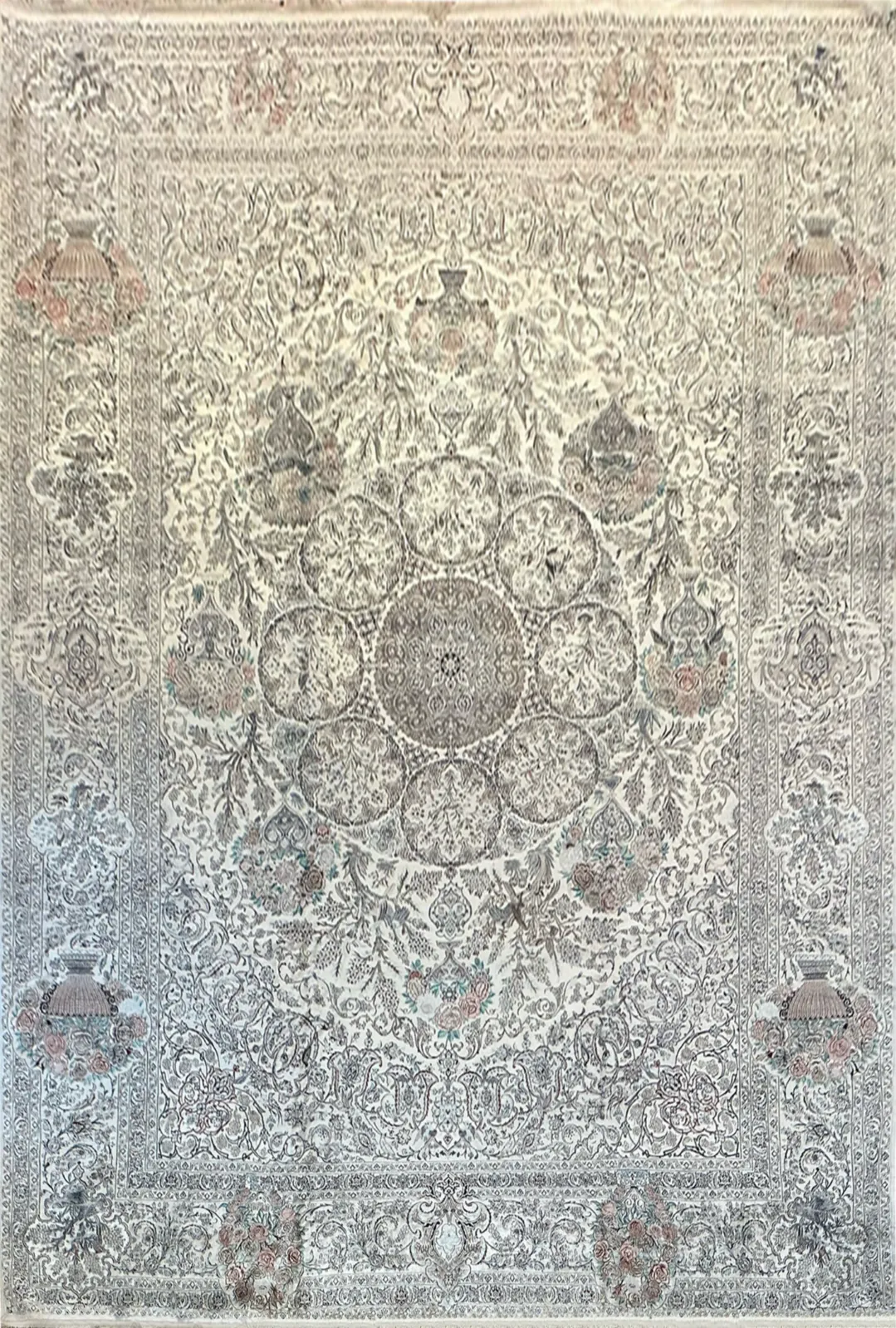 Main rug