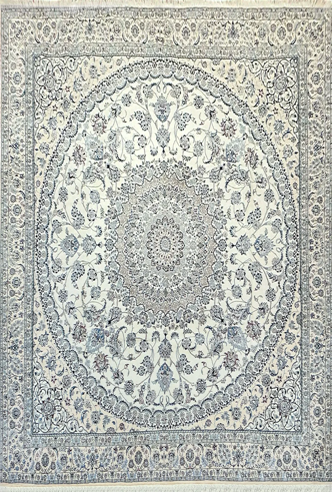 Main rug