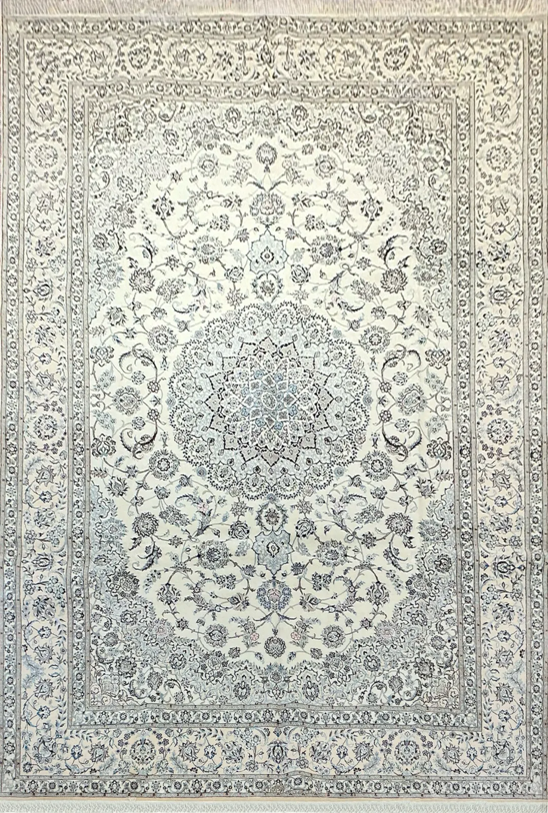 Main rug