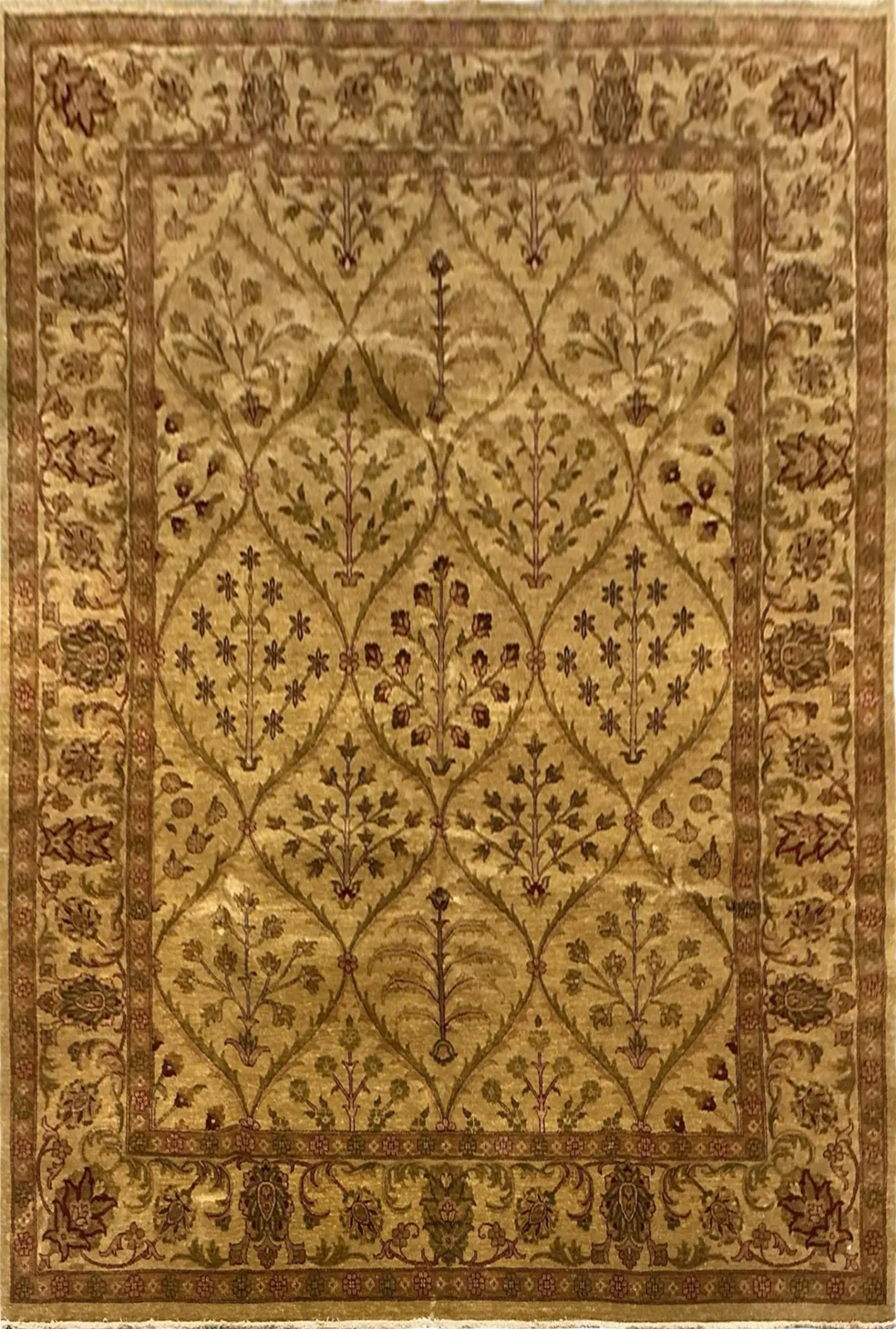 Main rug