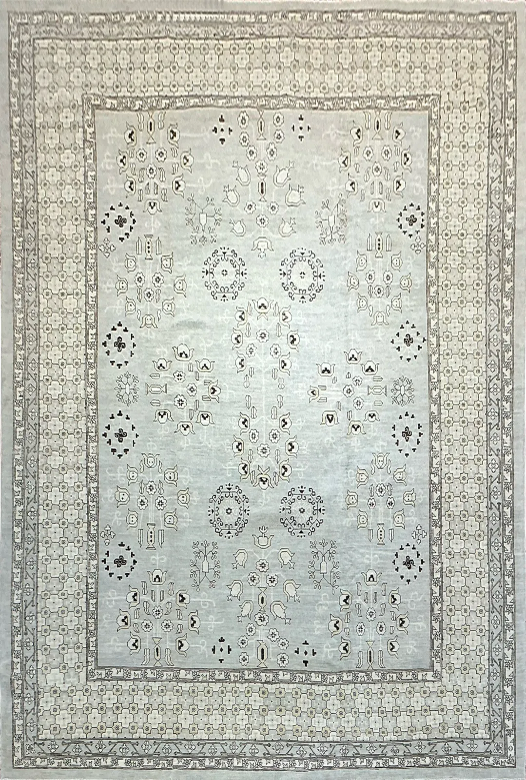 Main rug