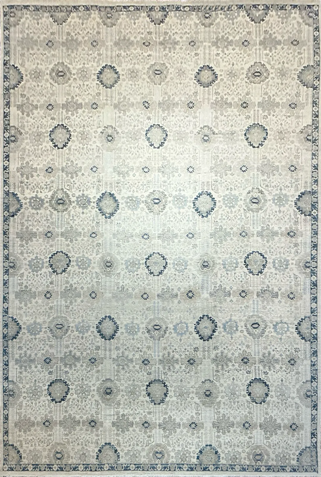 Main rug