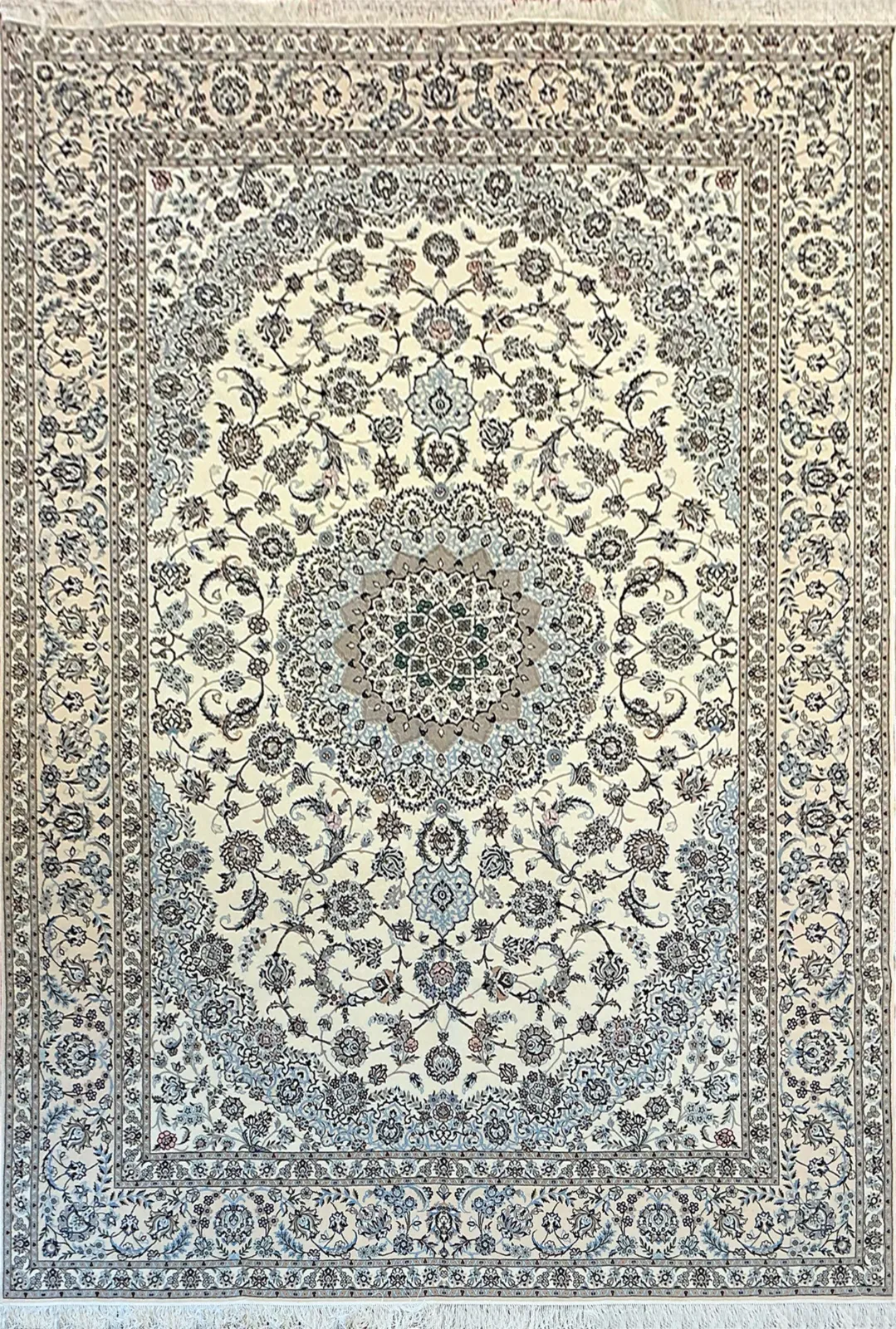 Main rug
