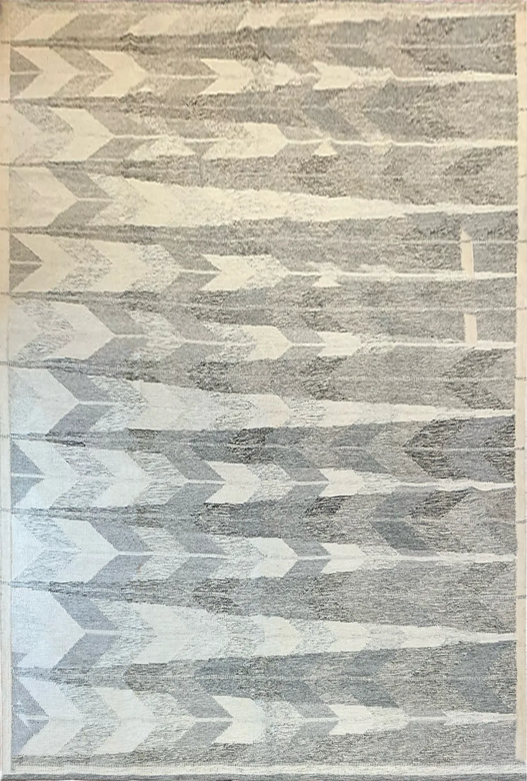 Main rug