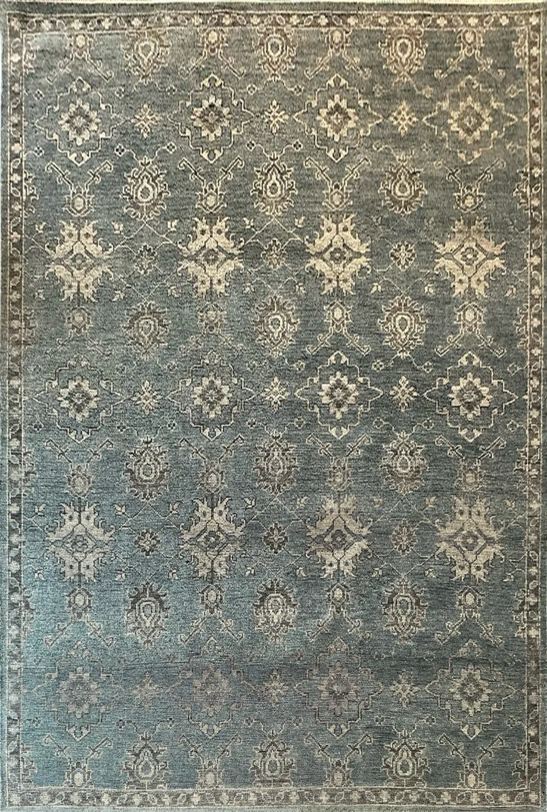 Main rug