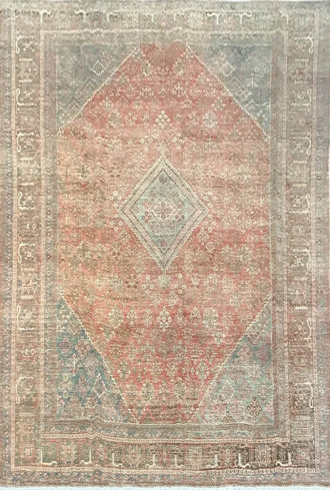 Main rug