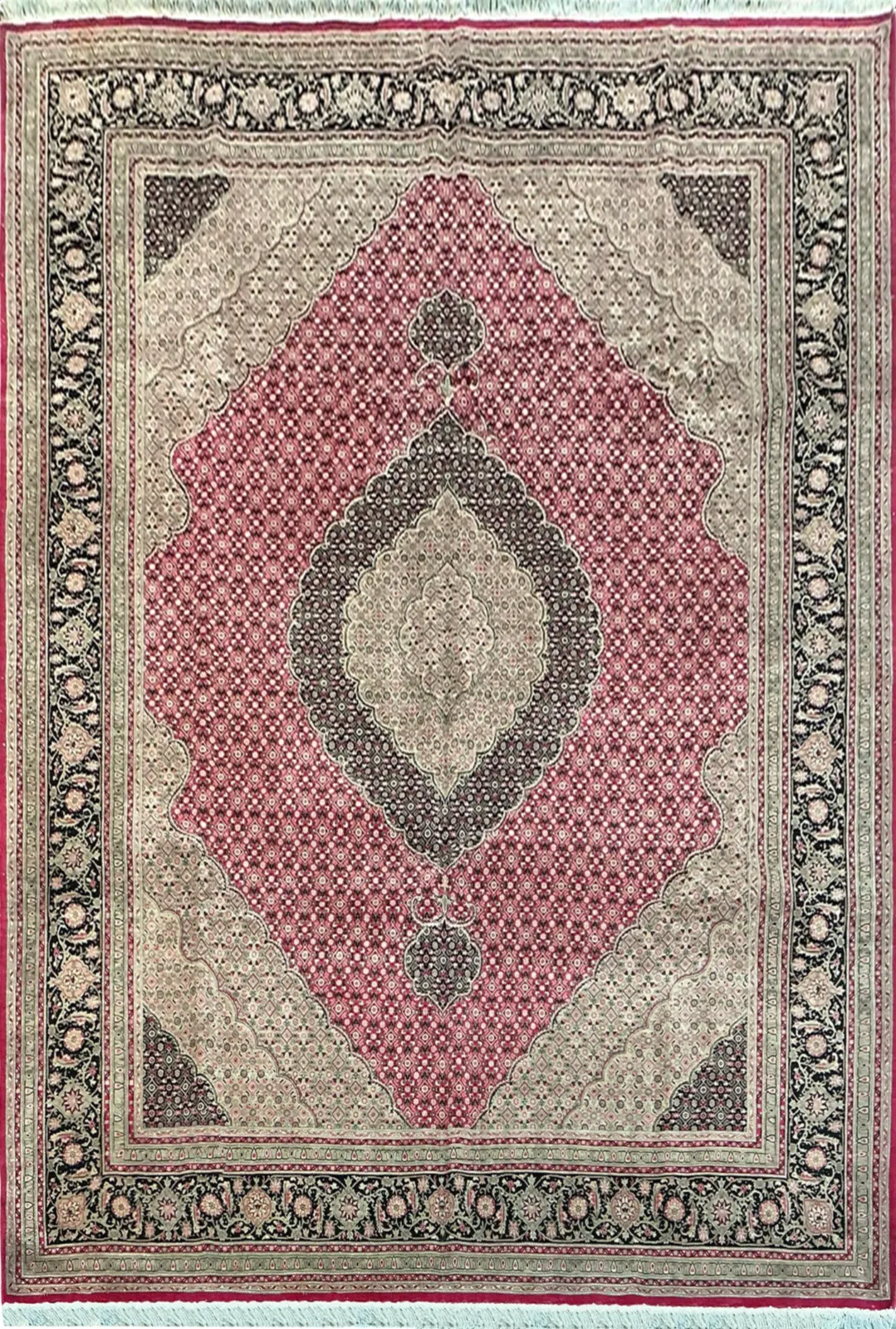 Main rug