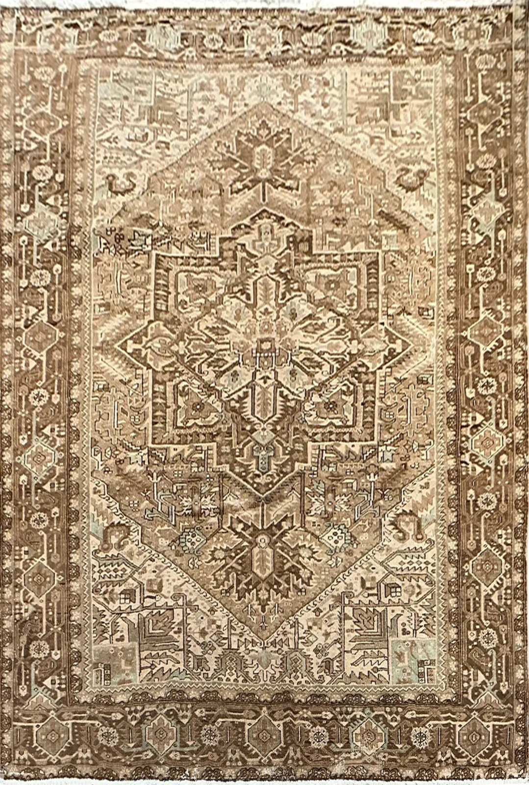 Main rug