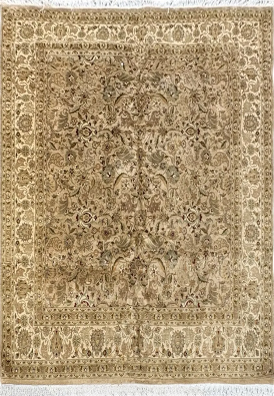 Main rug