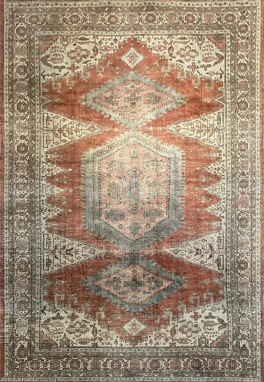 Main rug