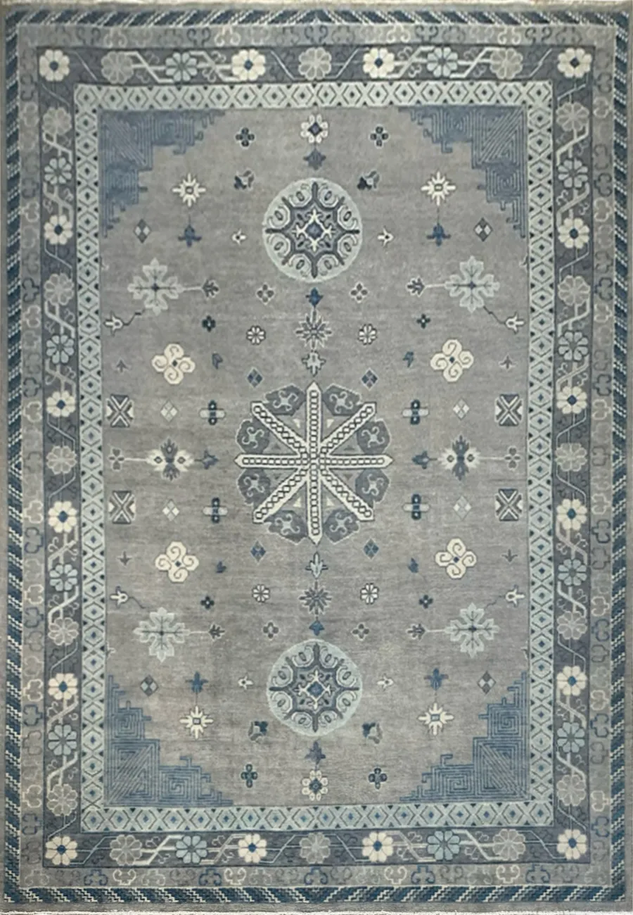 Main rug