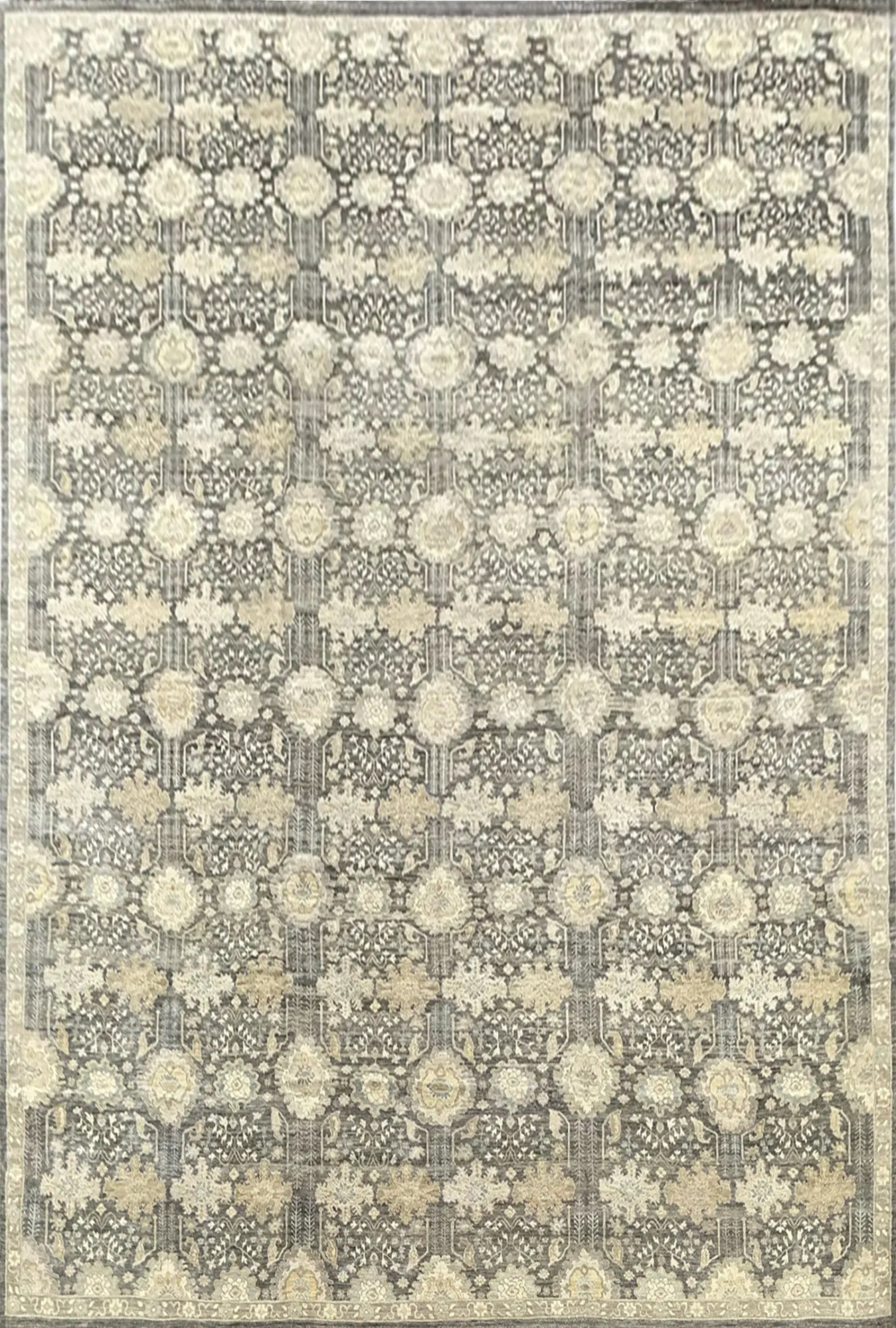 Main rug