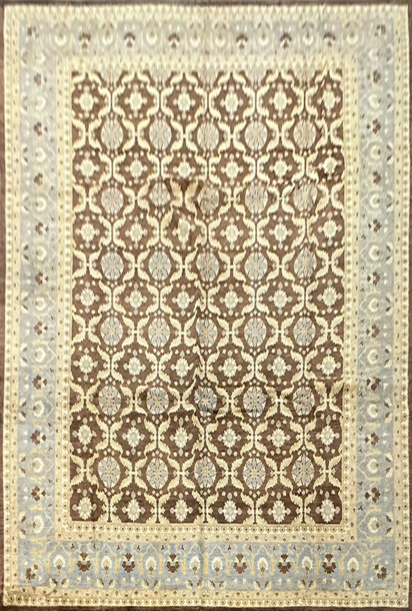 Main rug