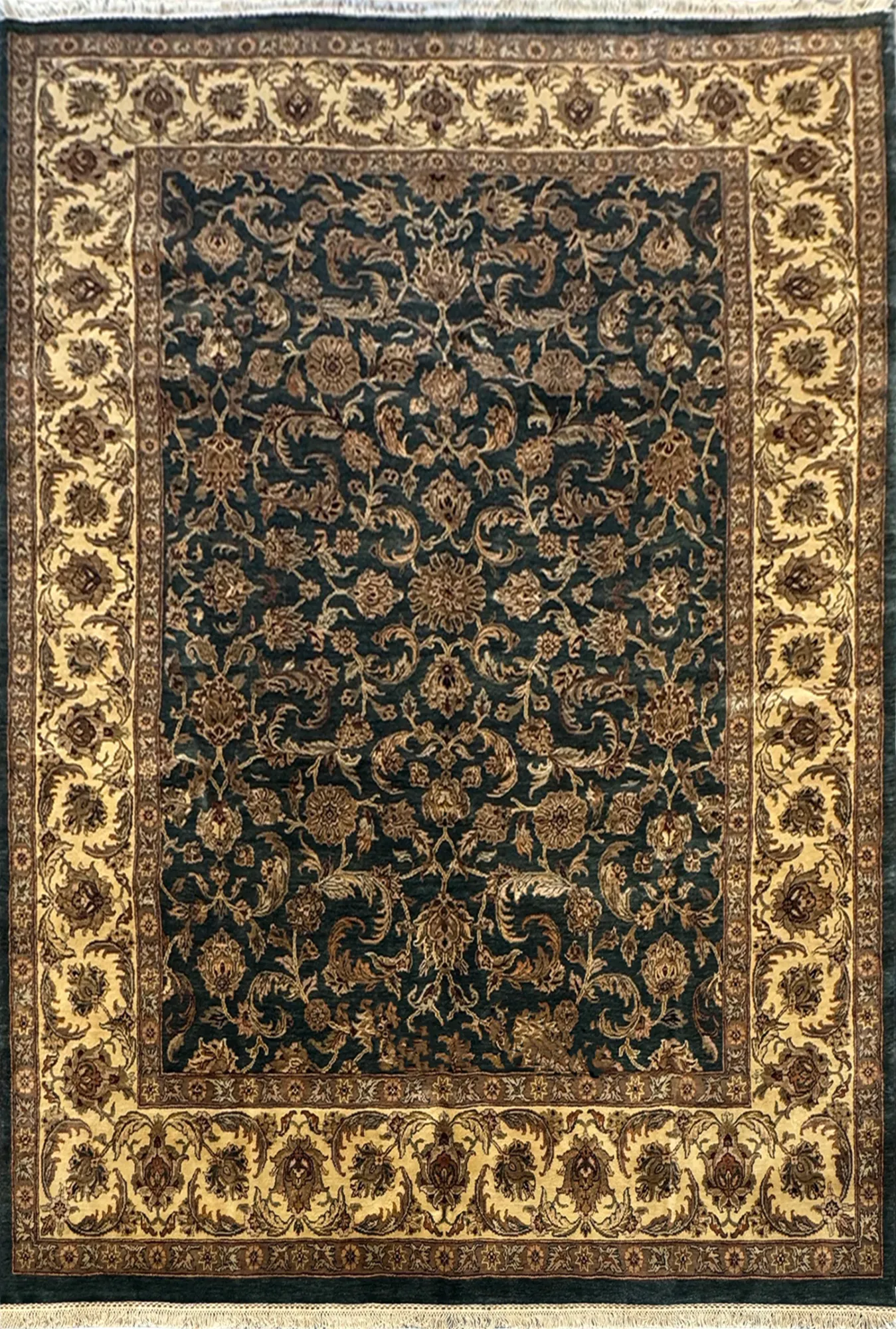 Main rug