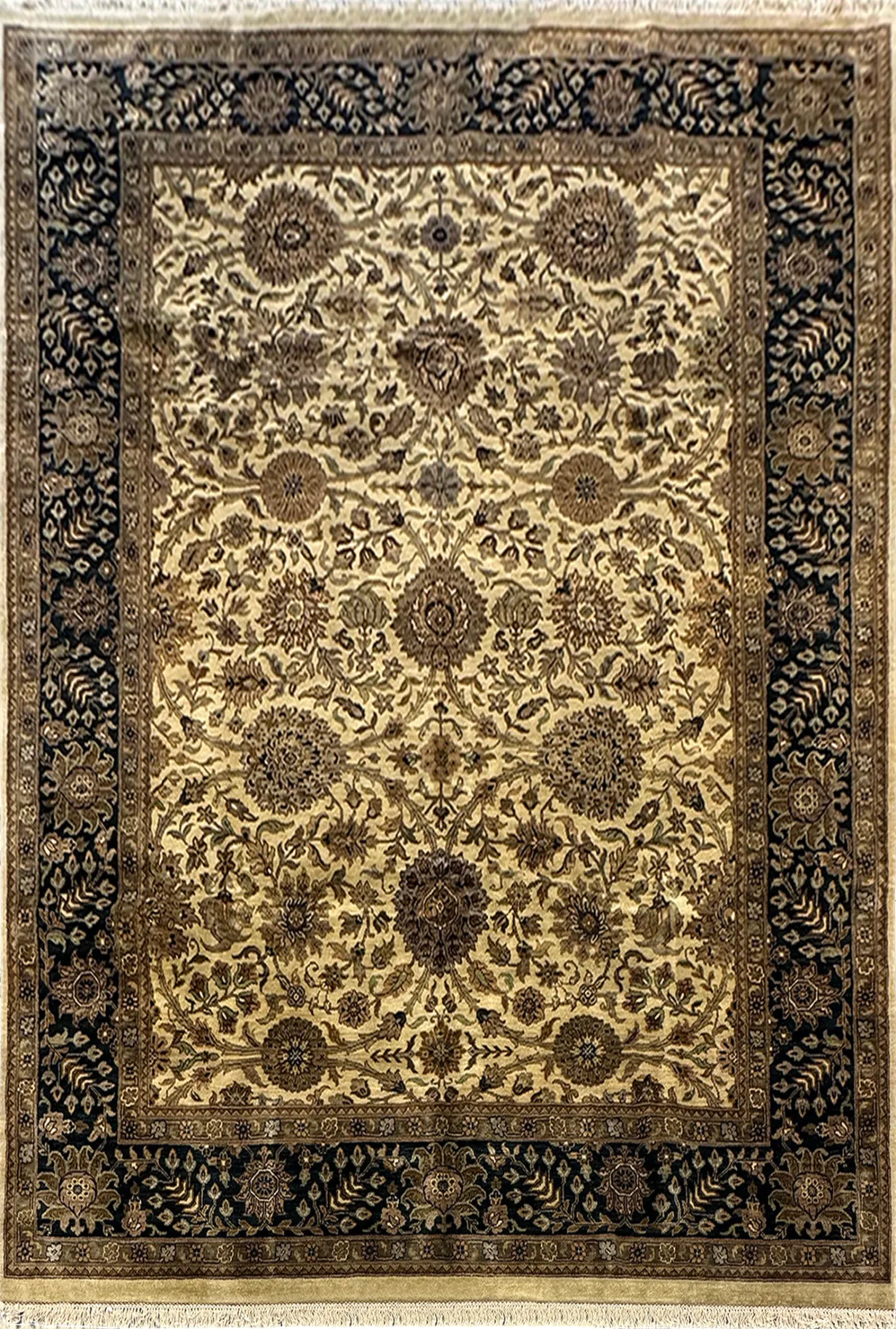 Main rug