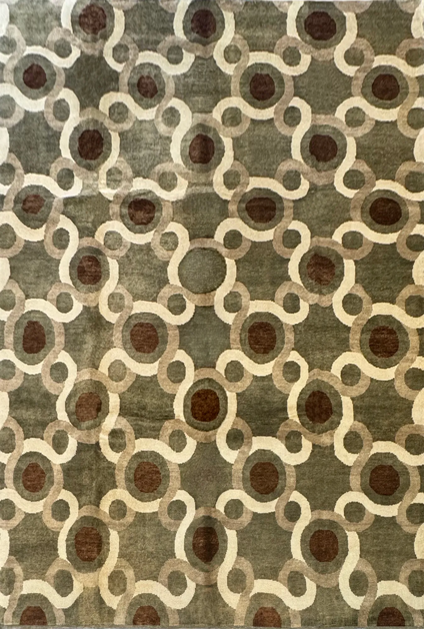 Main rug