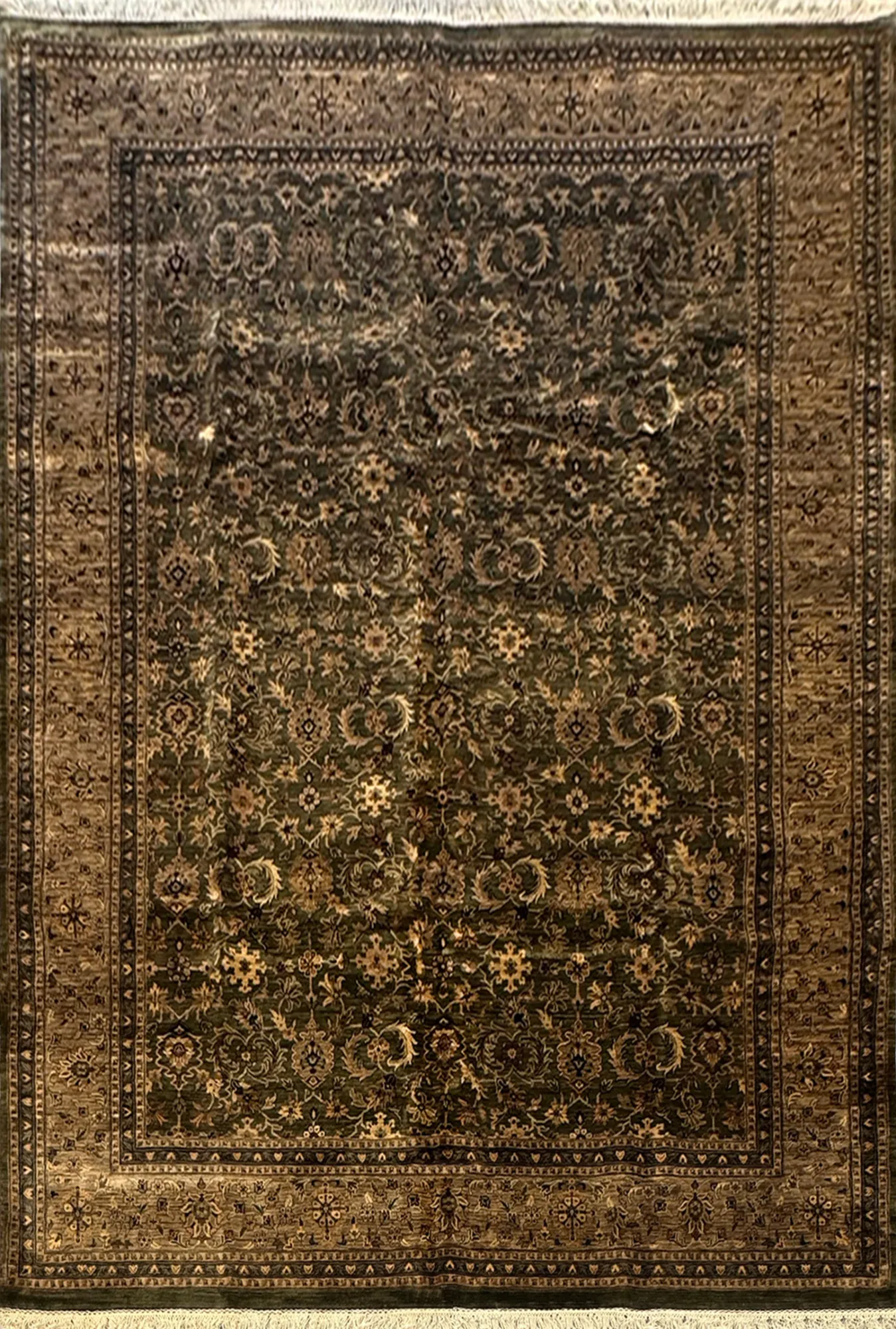 Main rug