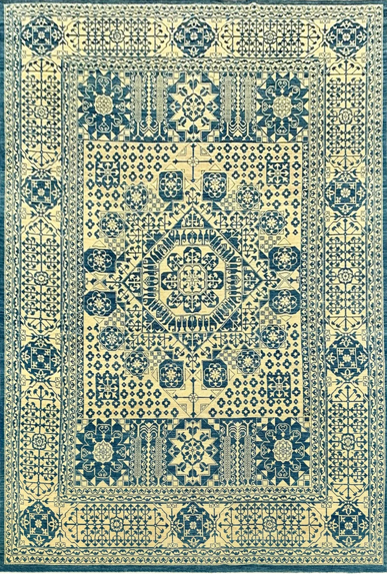 Main rug