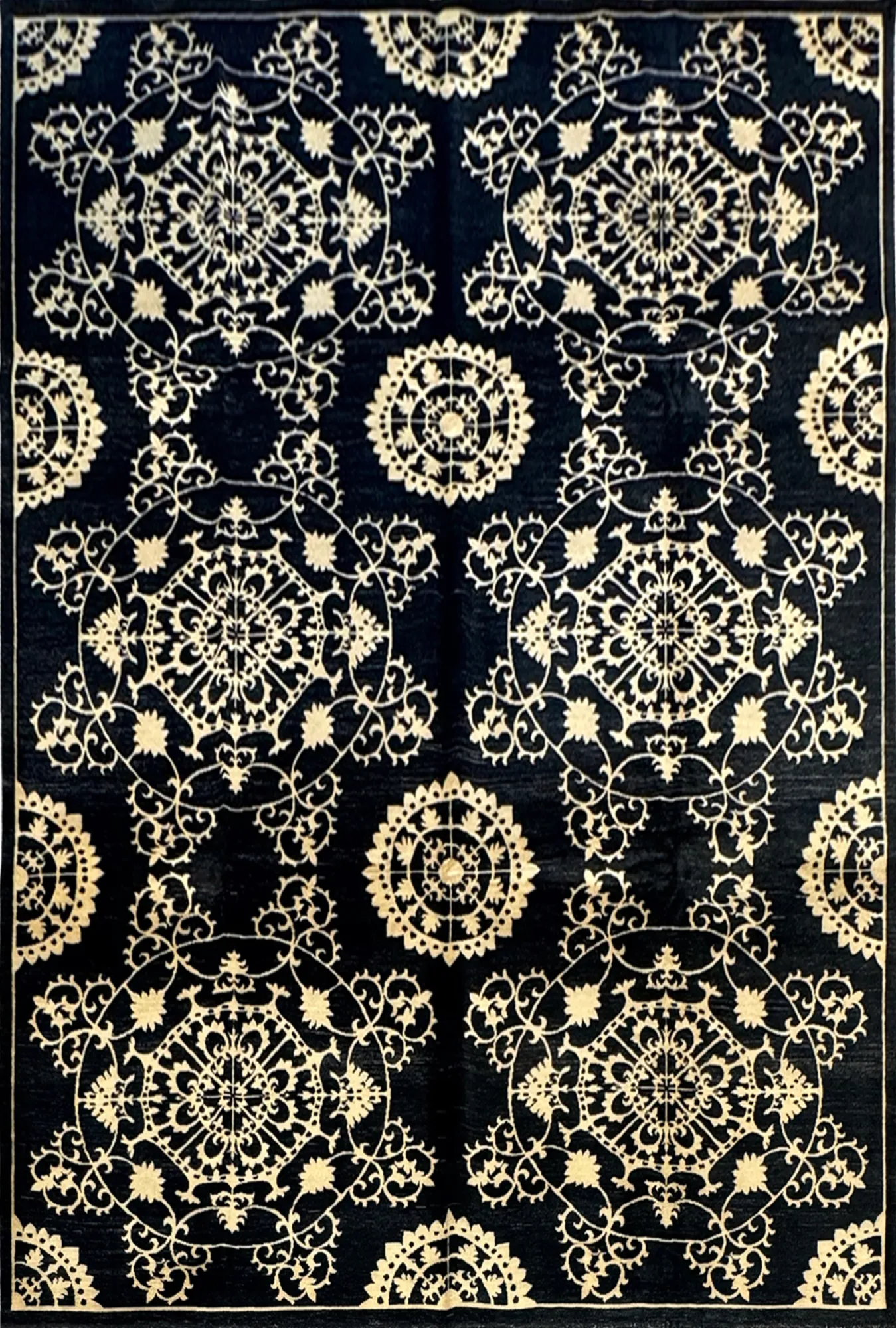 Main rug