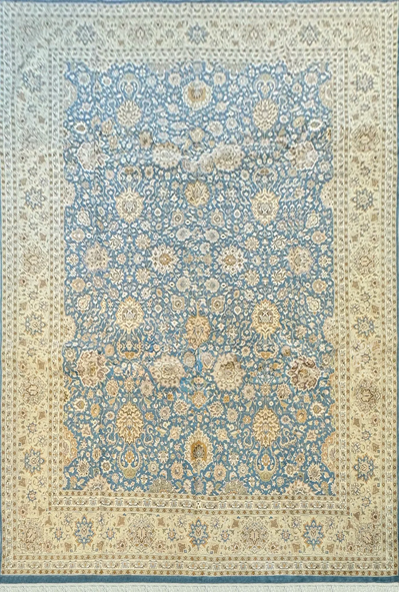 Main rug