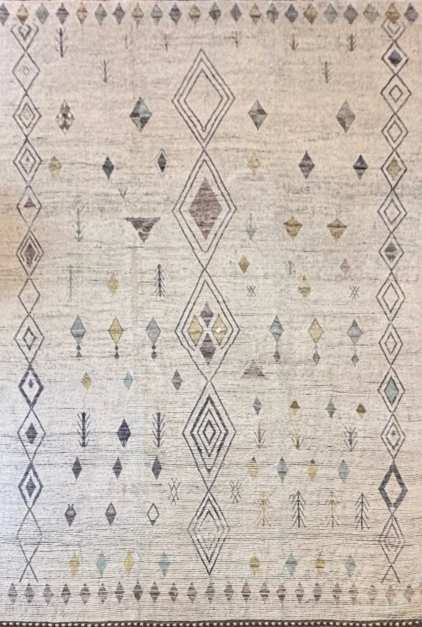 Main rug