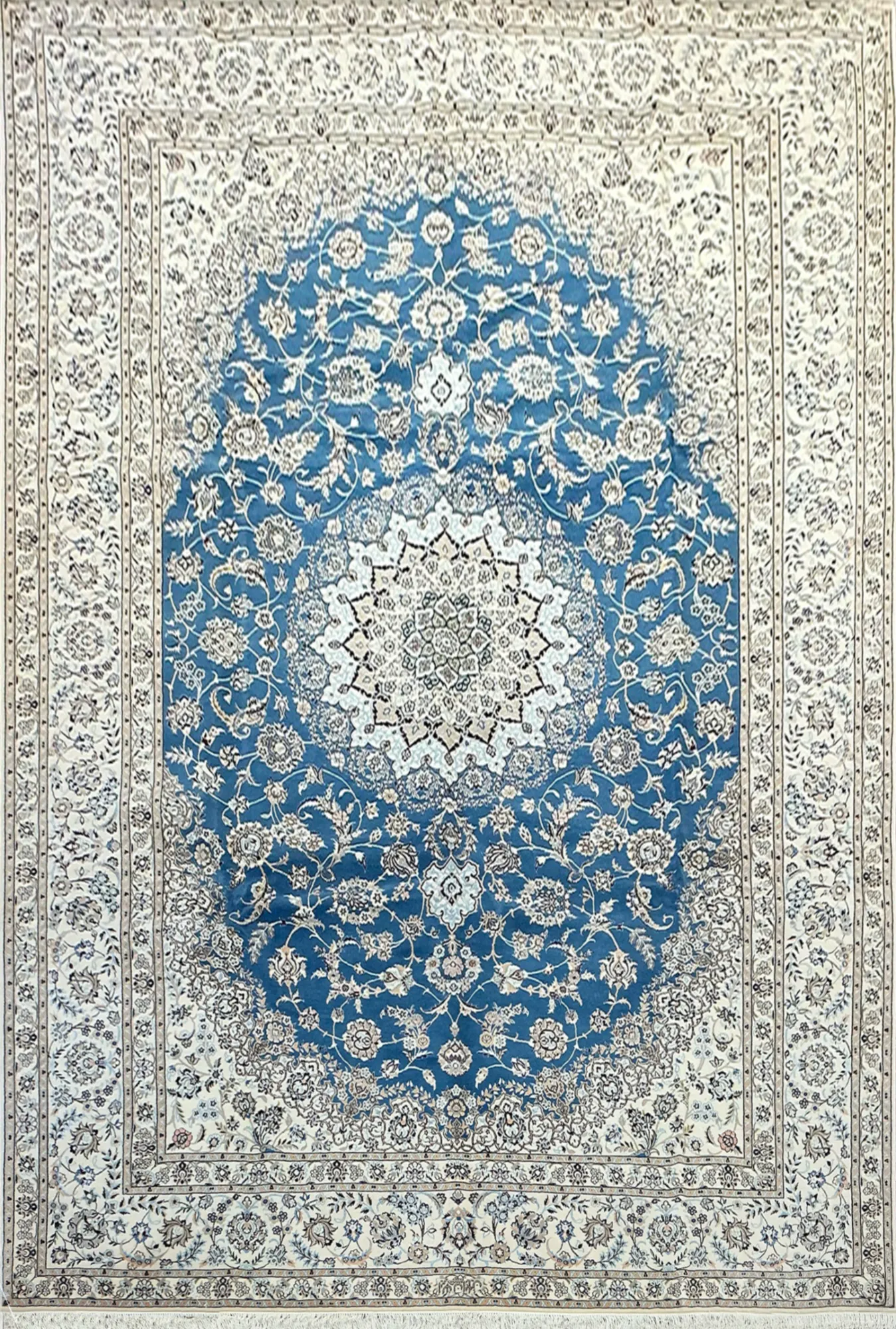 Main rug