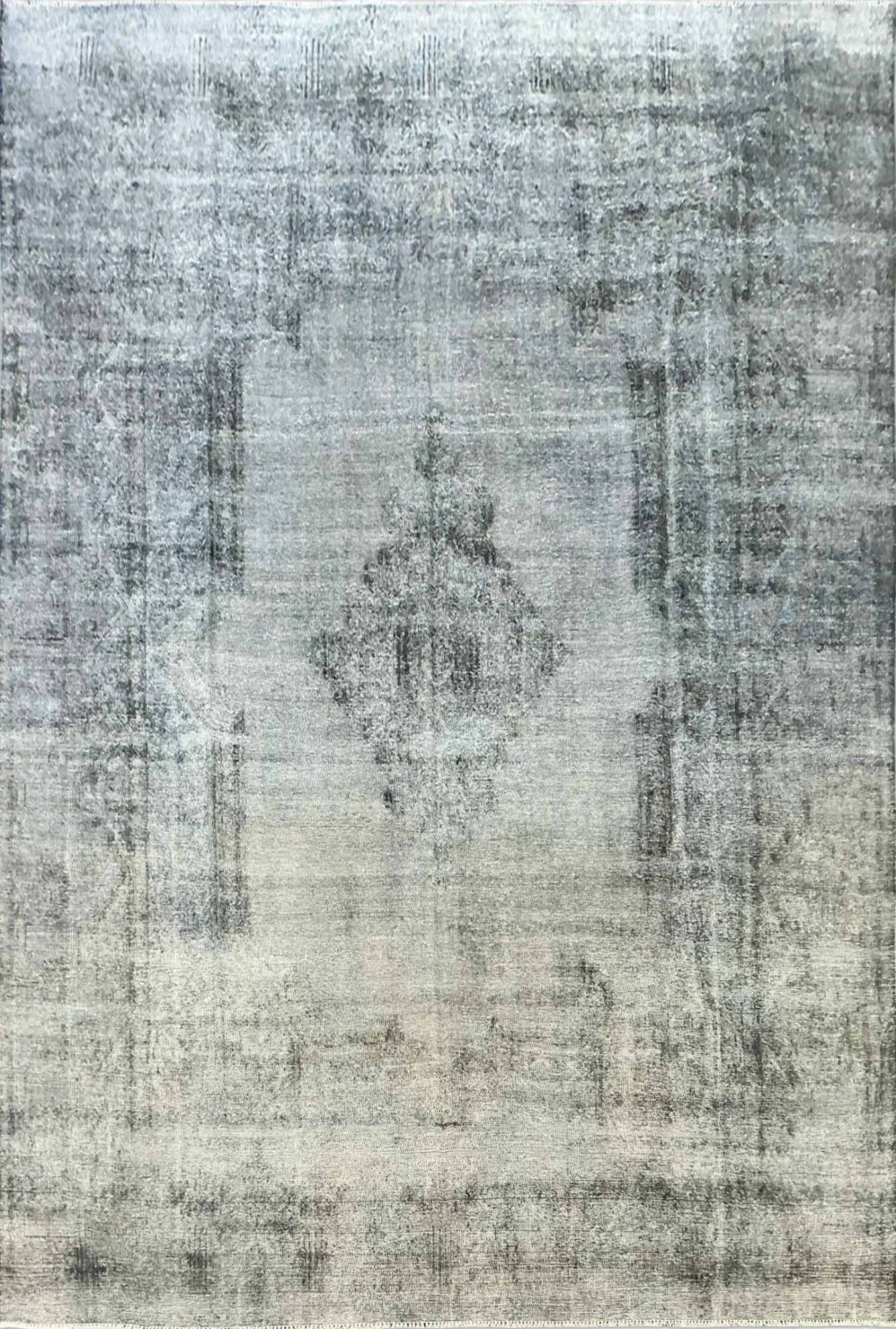 Main rug