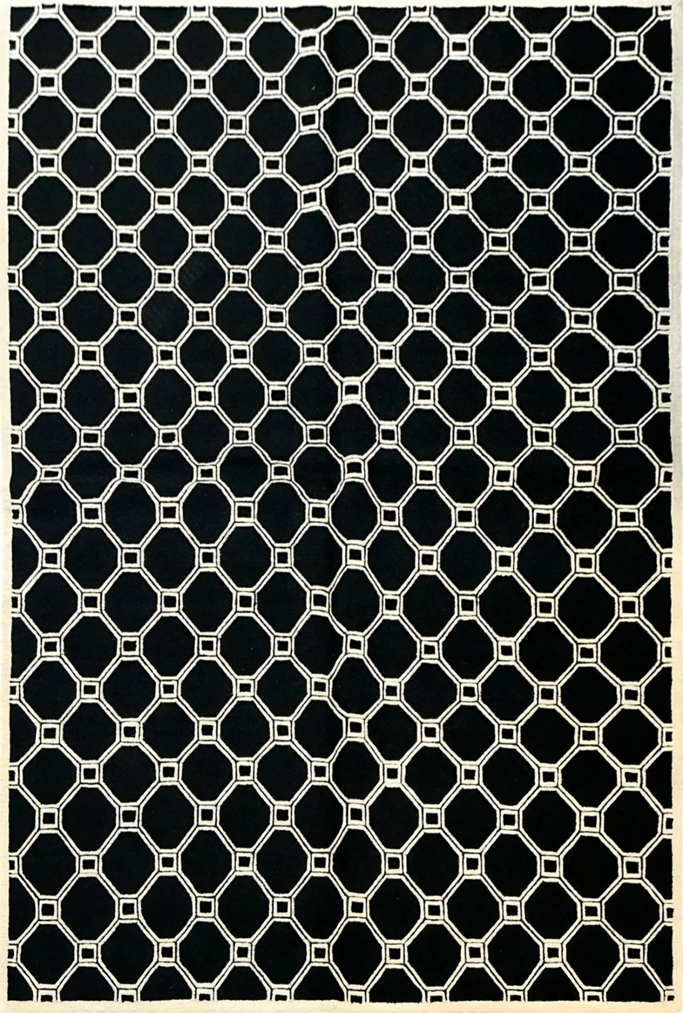 Main rug