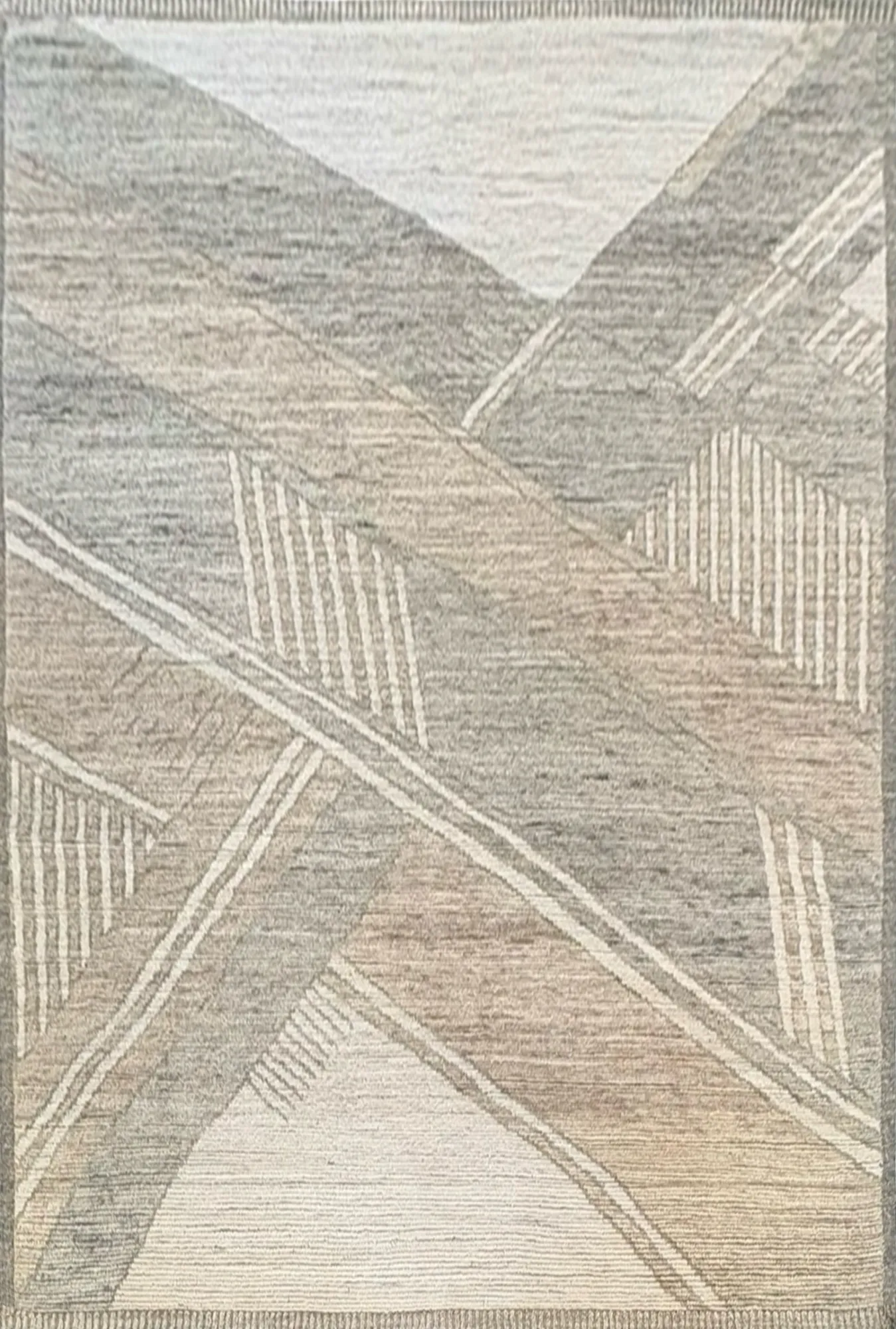Main rug
