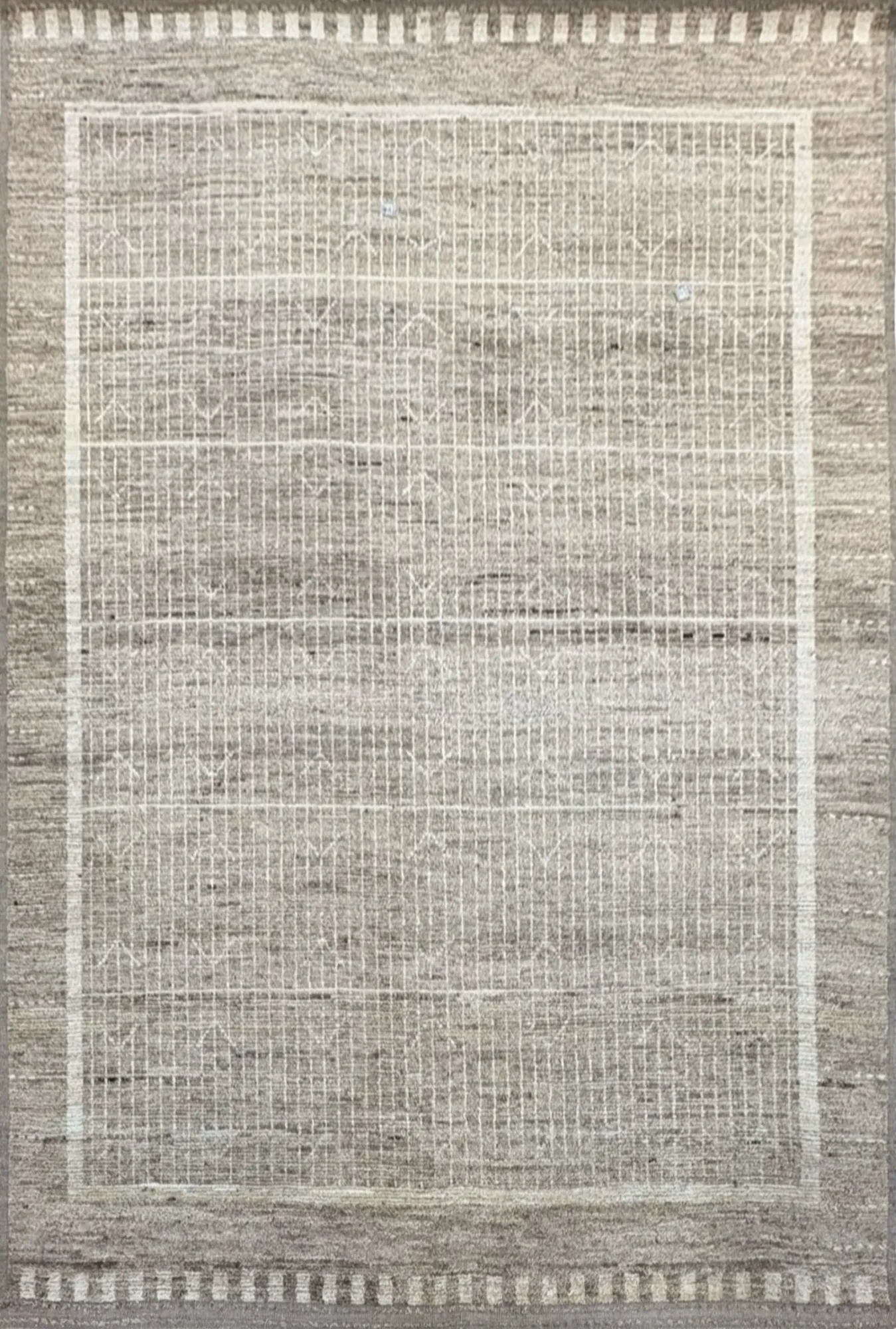 Main rug
