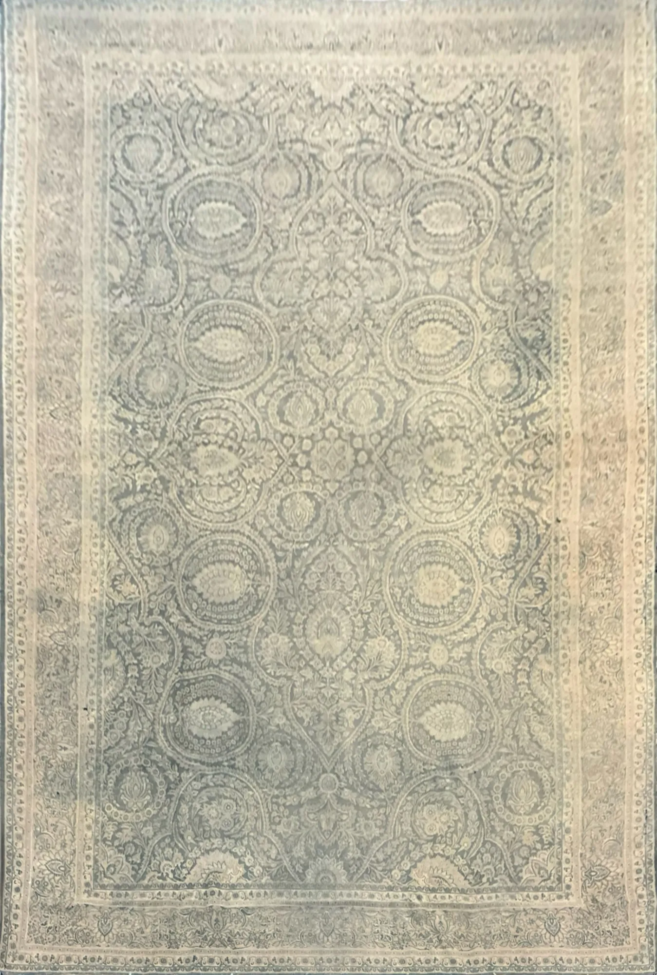 Main rug
