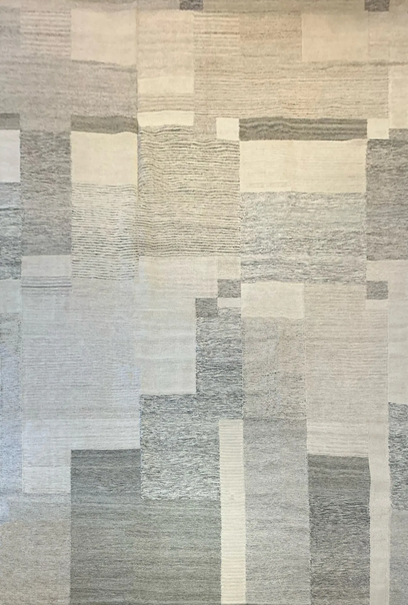 Main rug