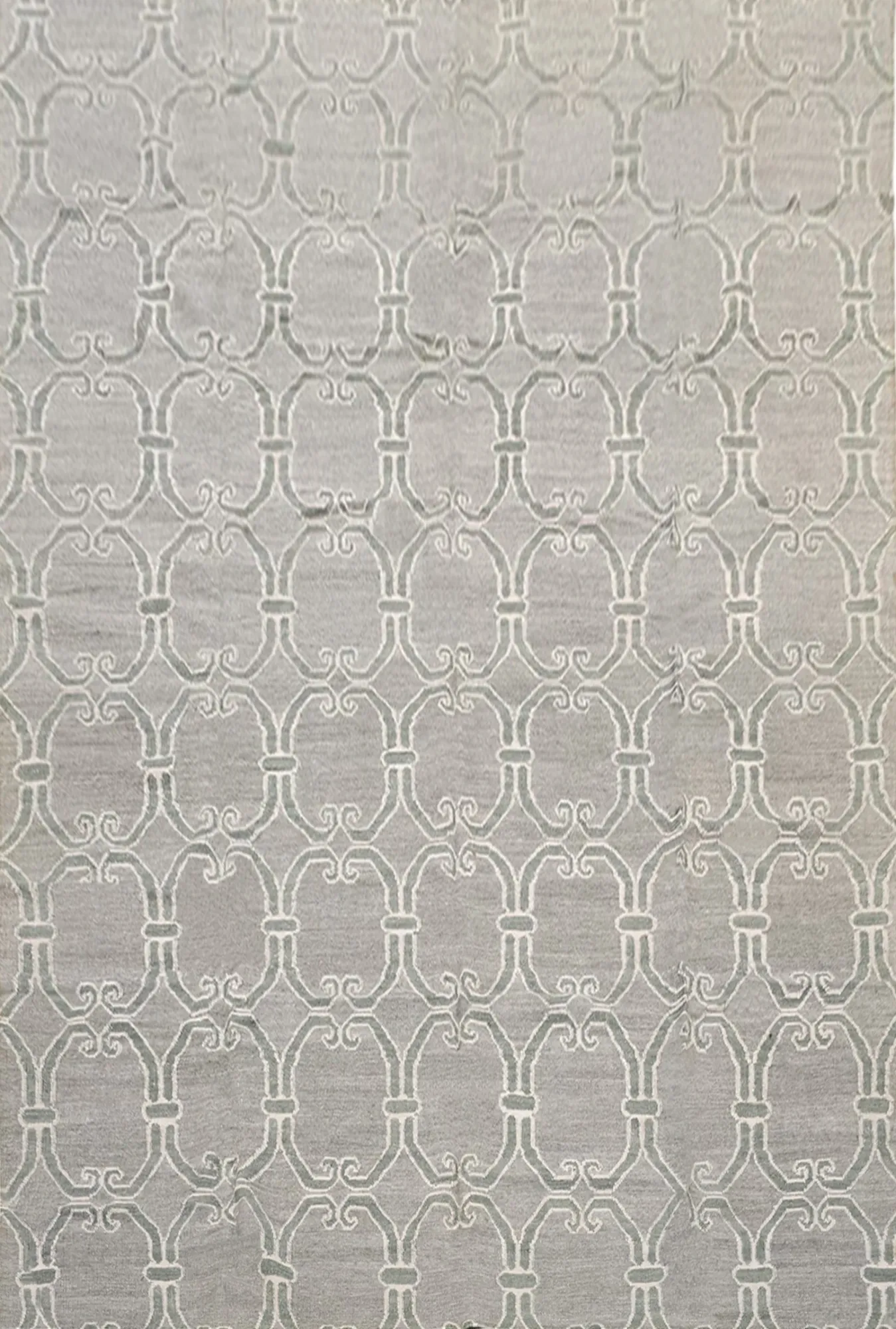 Main rug