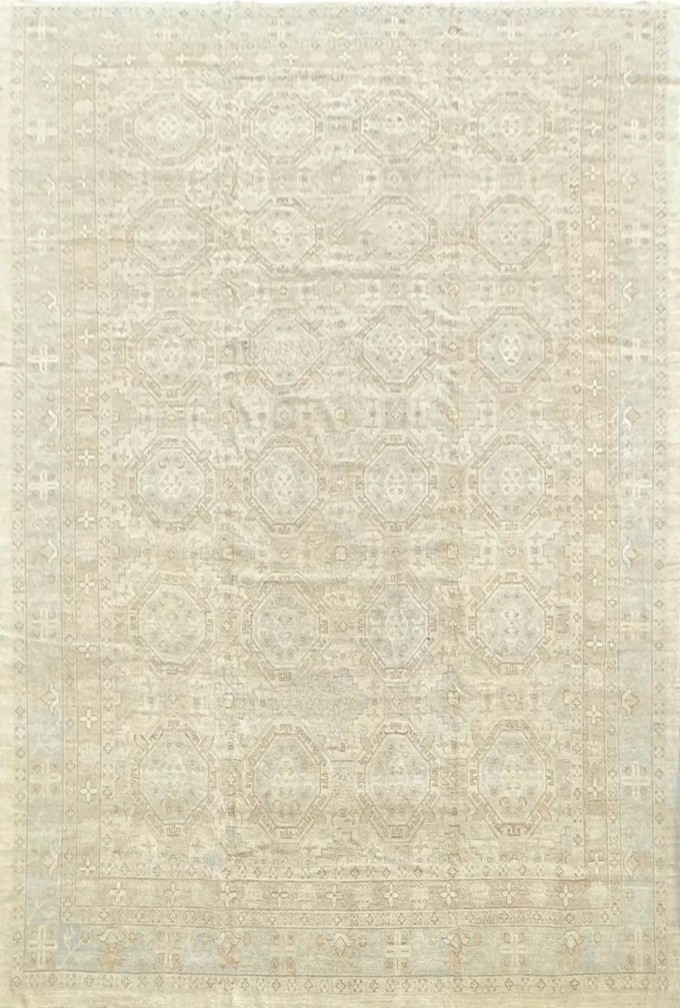 Main rug