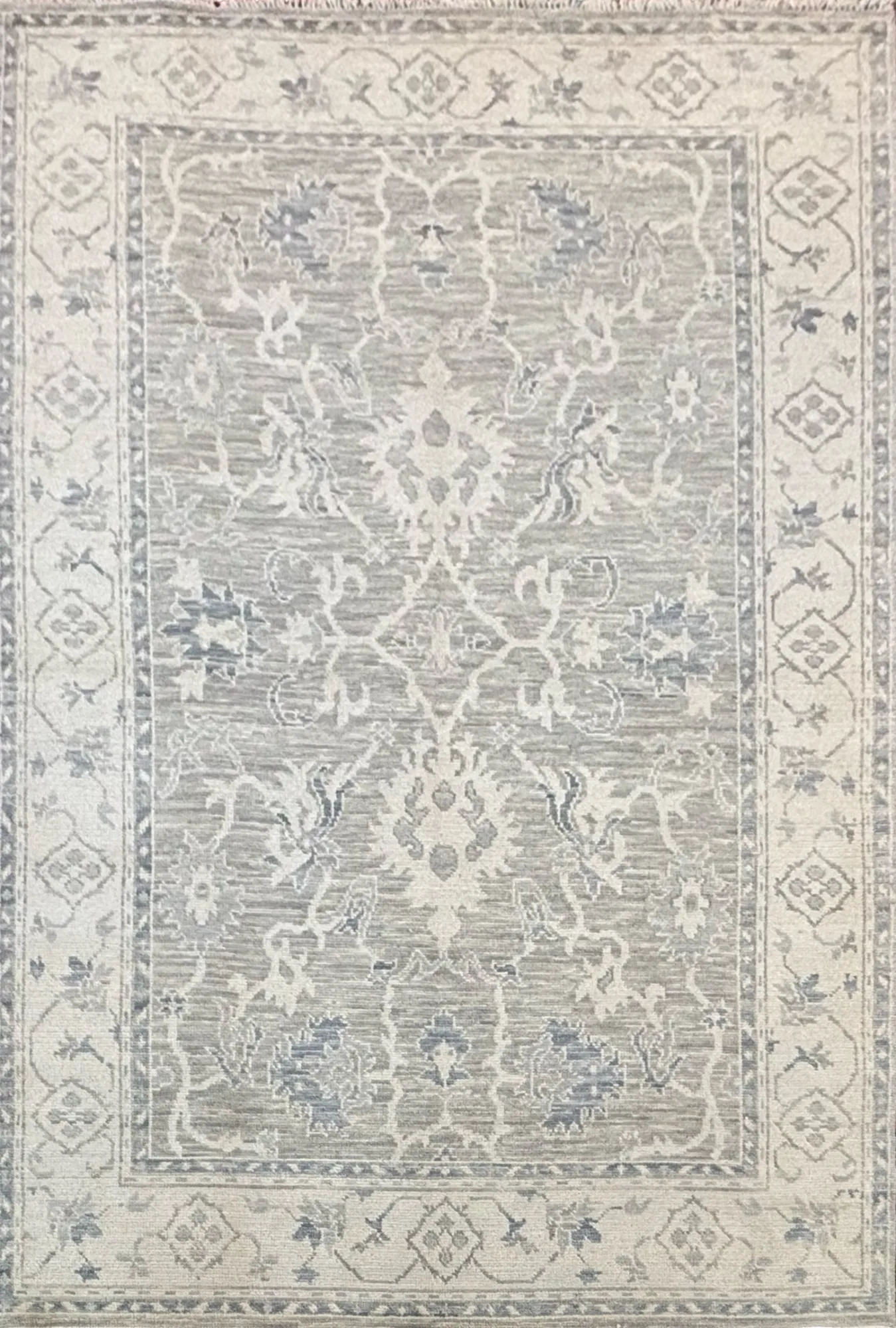 Main rug