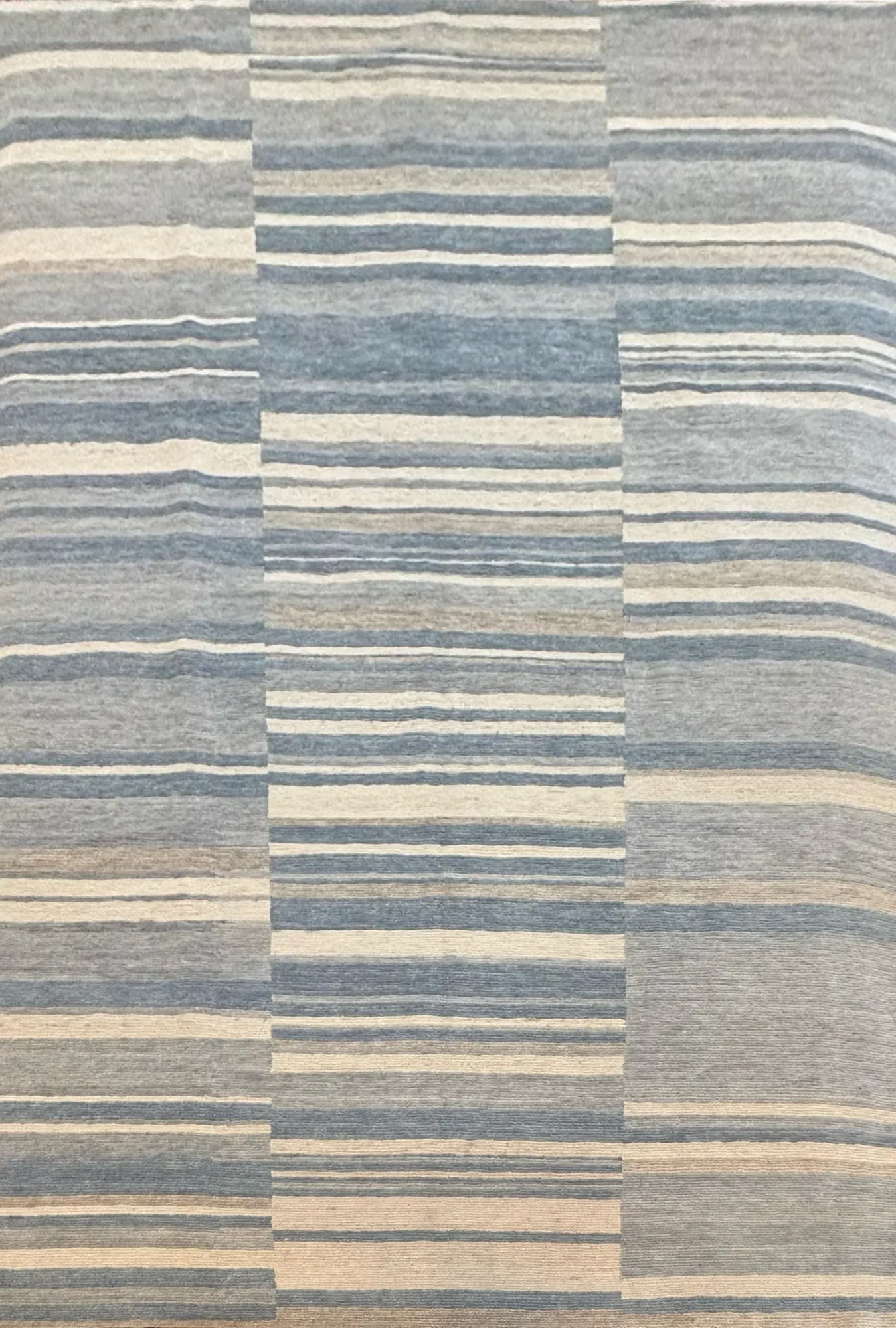Main rug