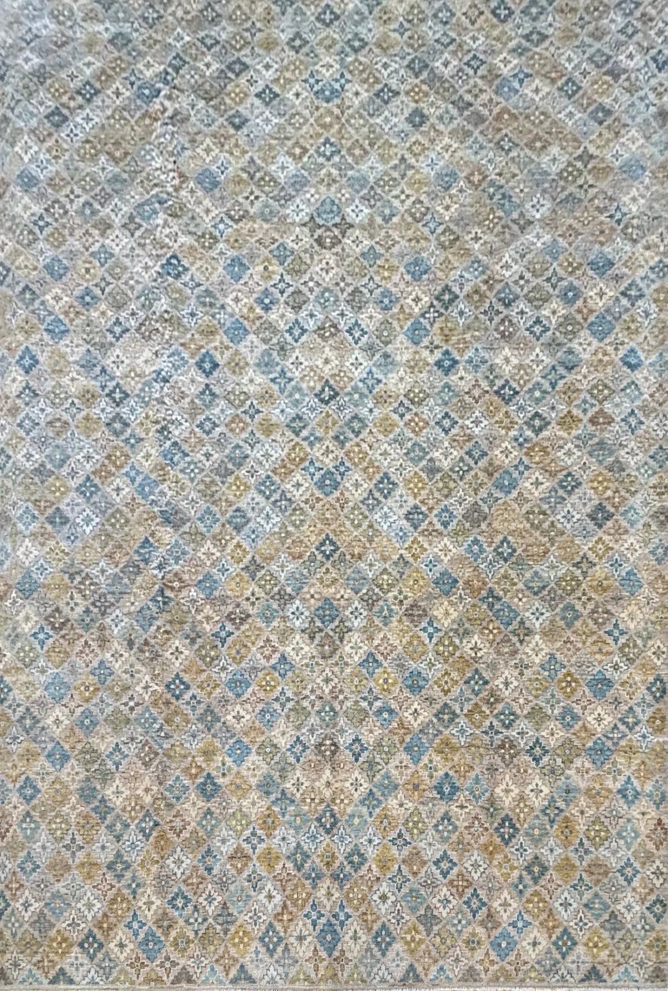 Main rug