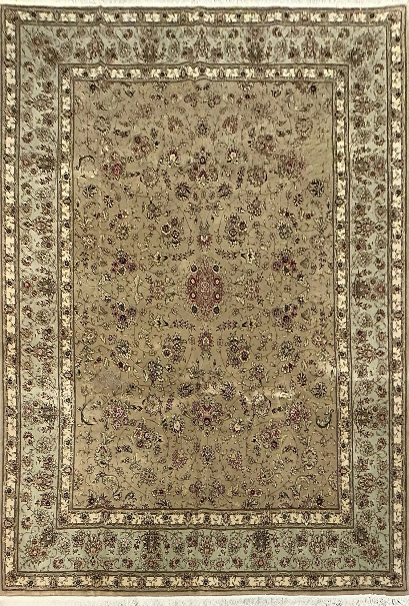 Main rug