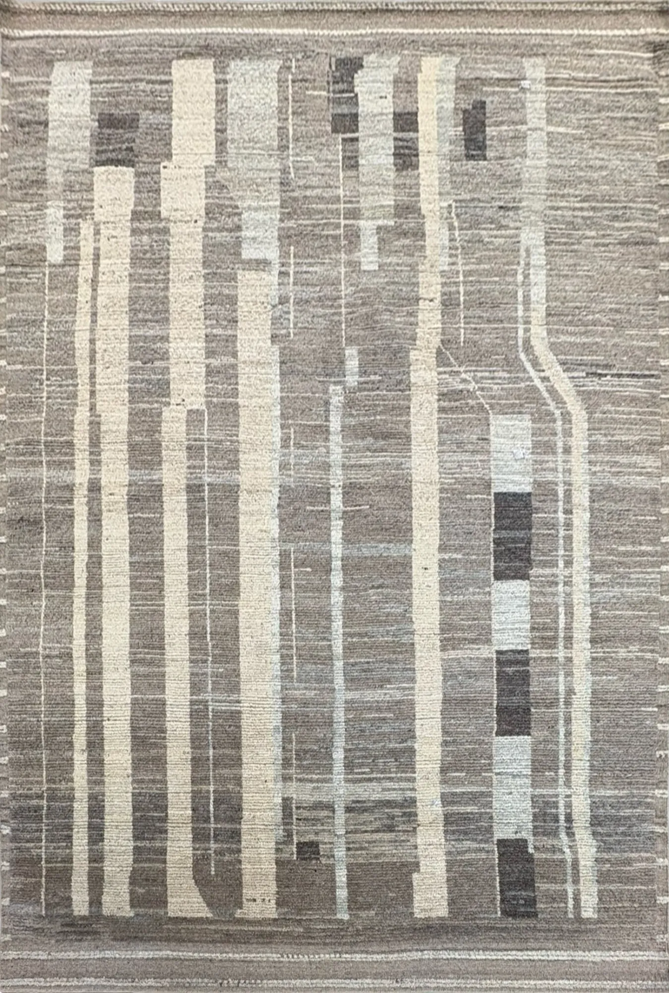 Main rug