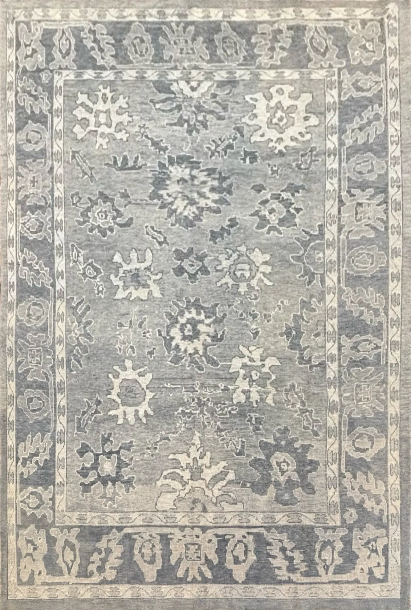 Main rug