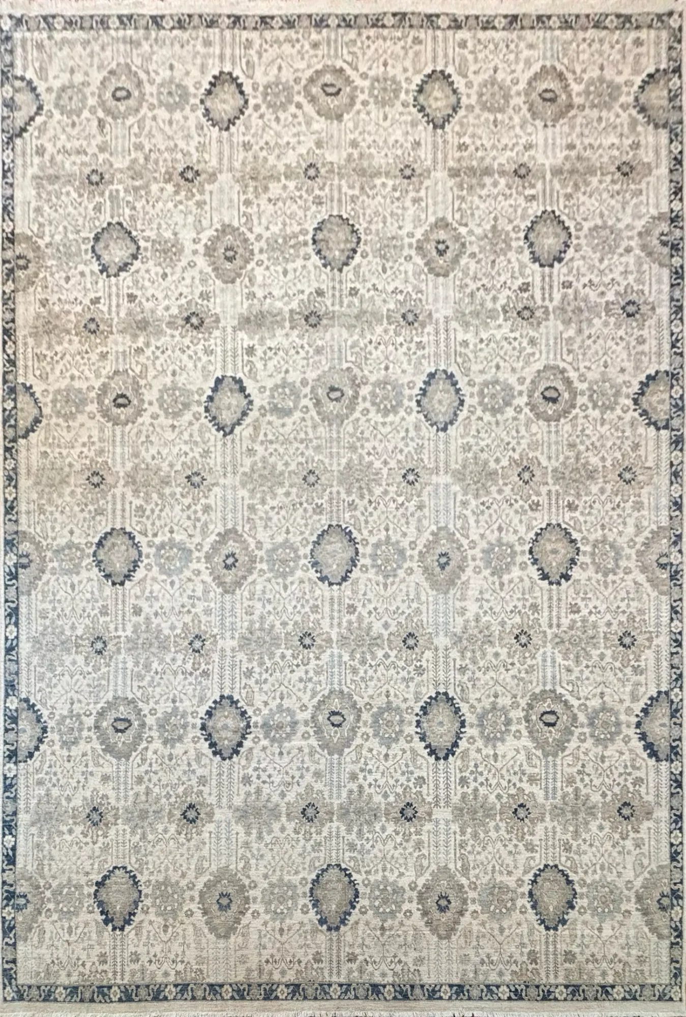 Main rug