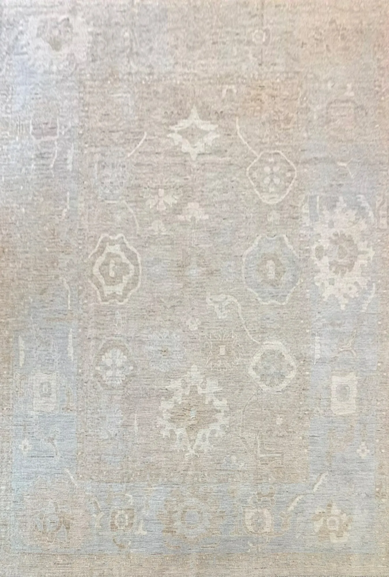 Main rug