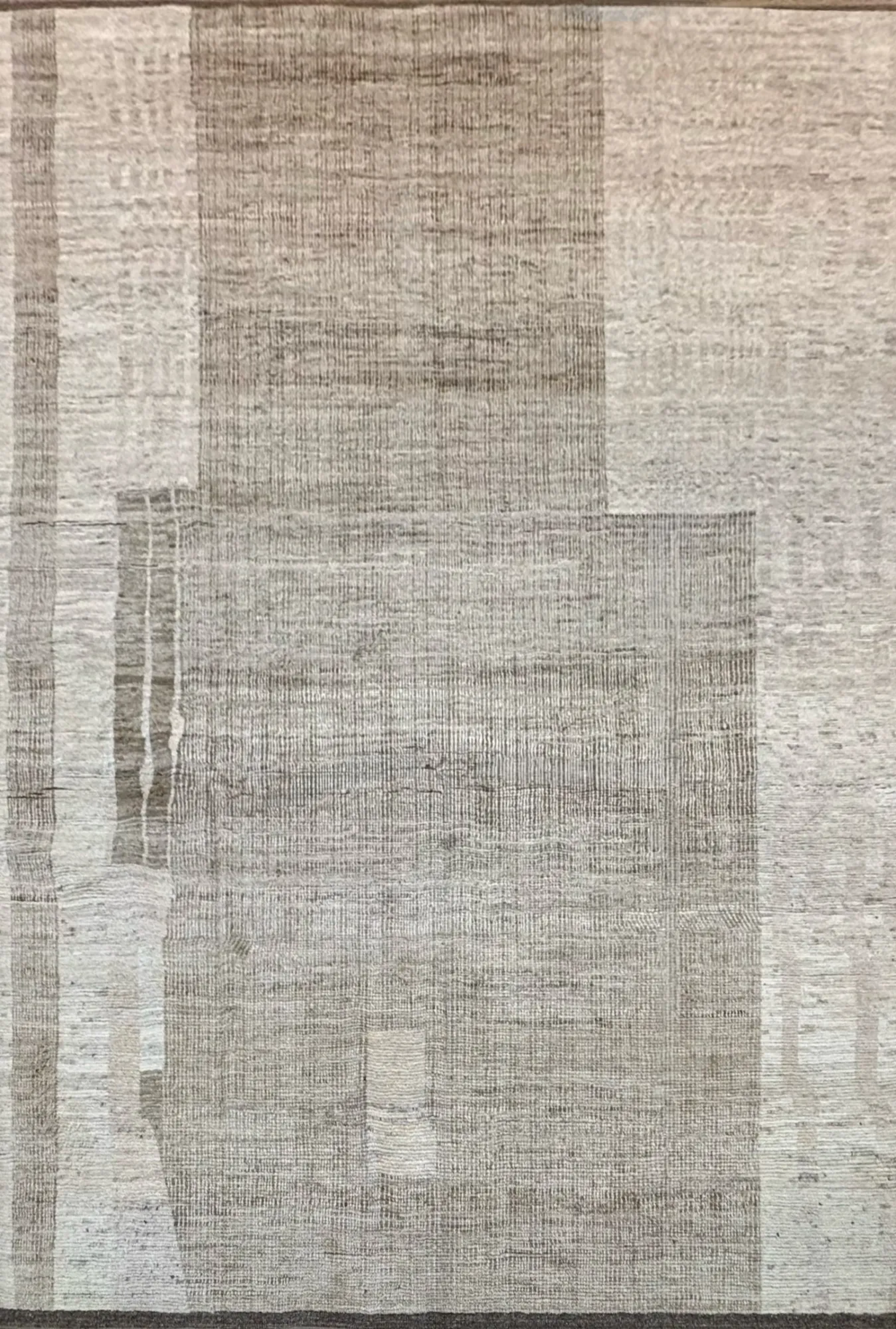 Main rug