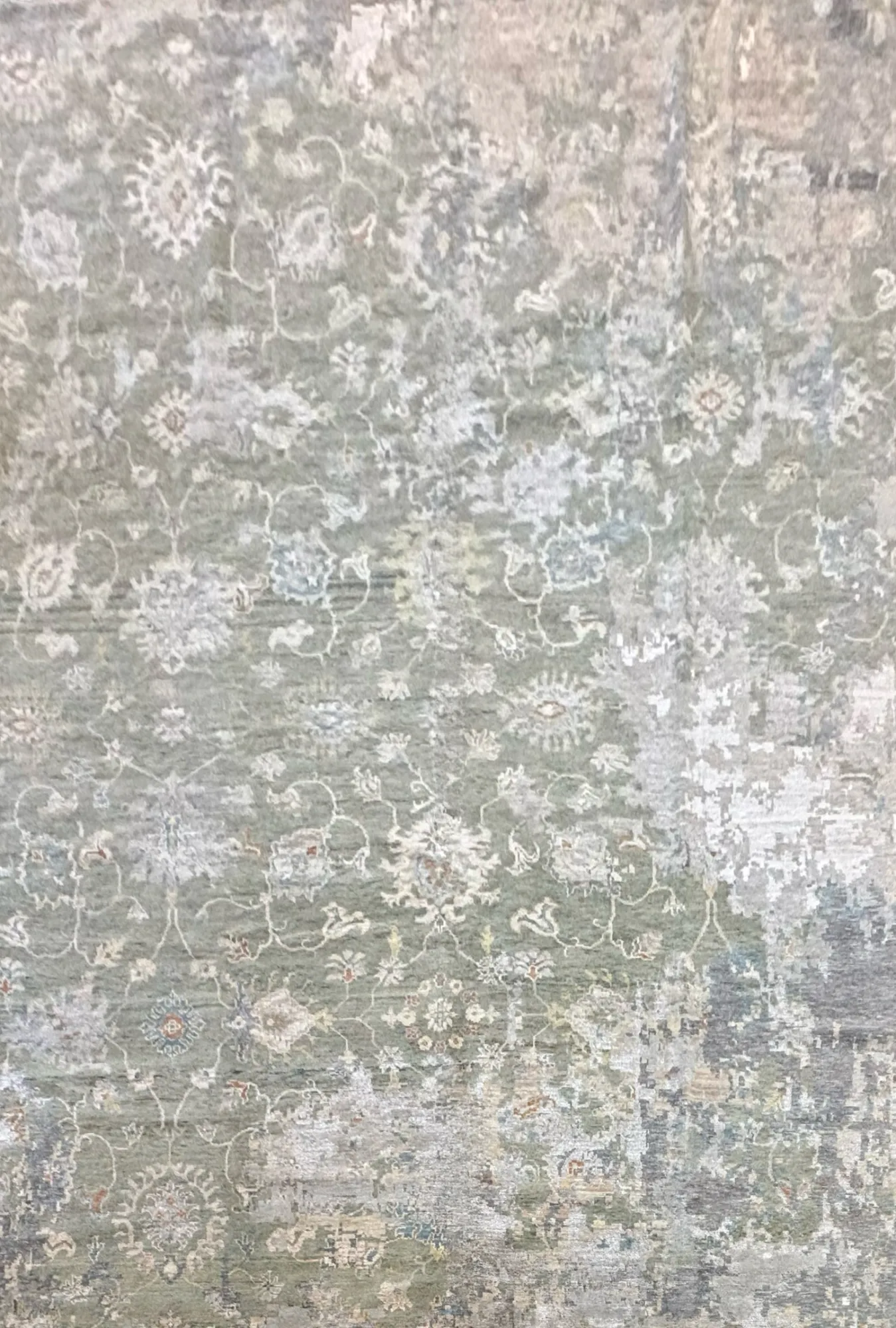 Main rug