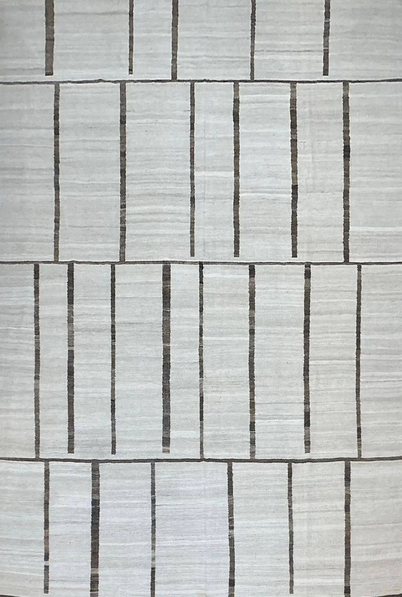 Main rug